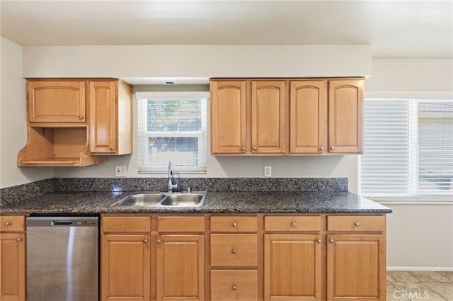 1160 E 27th, San Bernardino, CA 92404