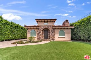 5310 Leghorn Avenue, Sherman Oaks, CA 91401