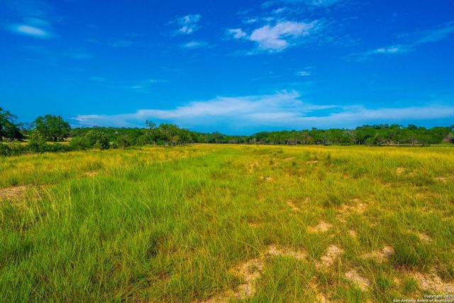 327 Waring Welfare Road, Boerne, TX 78006