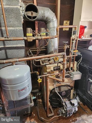 126 N CHARLOTTE ST, Manheim, PA 17545