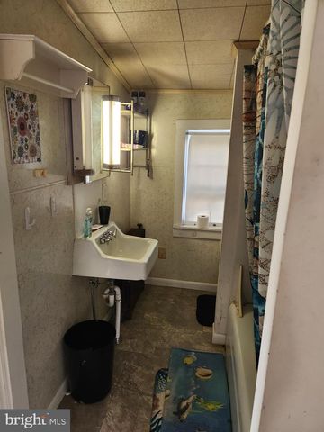 126 N CHARLOTTE ST, Manheim, PA 17545