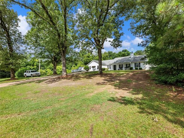 152 Carl Cedar Hill Road, Winder, GA 30680
