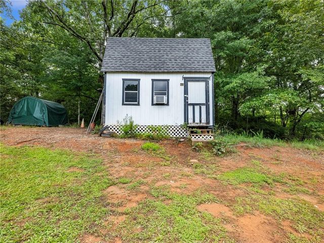152 Carl Cedar Hill Road, Winder, GA 30680