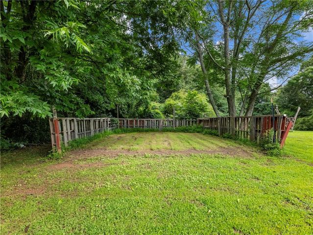 152 Carl Cedar Hill Road, Winder, GA 30680