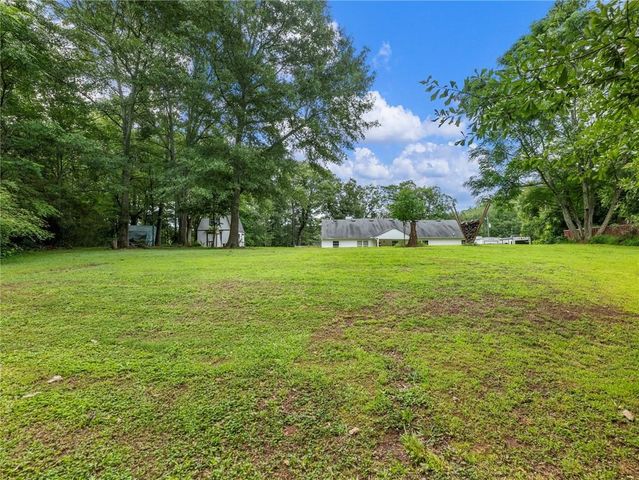 152 Carl Cedar Hill Road, Winder, GA 30680