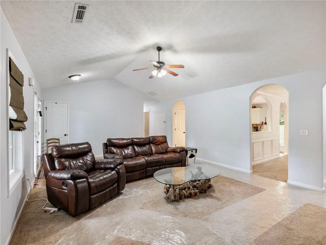 152 Carl Cedar Hill Road, Winder, GA 30680