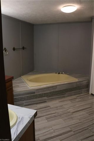 1116 Kentmere Road, Greensboro, NC 27406