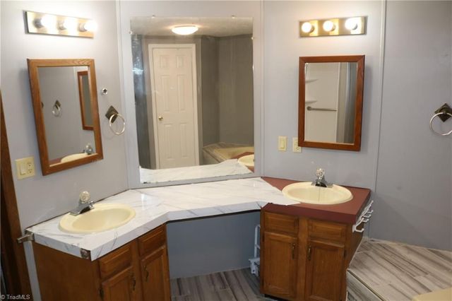 1116 Kentmere Road, Greensboro, NC 27406