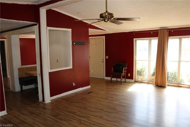 1116 Kentmere Road, Greensboro, NC 27406