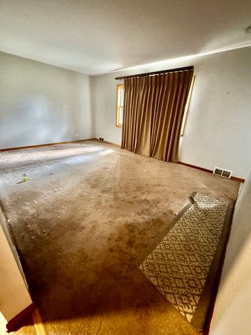 927 S Stough Street, Hinsdale, IL 60521