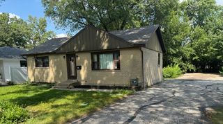 927 S Stough Street, Hinsdale, IL 60521