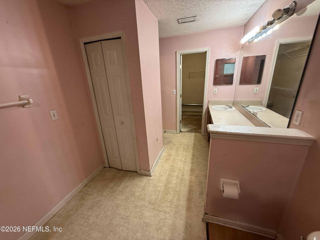 8319 SPRINGTREE Road, Jacksonville, FL 32210