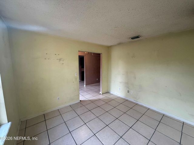 8319 SPRINGTREE Road, Jacksonville, FL 32210