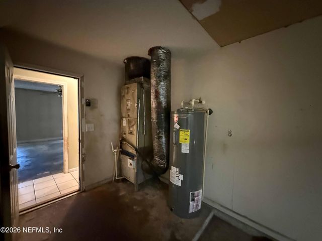 8319 SPRINGTREE Road, Jacksonville, FL 32210