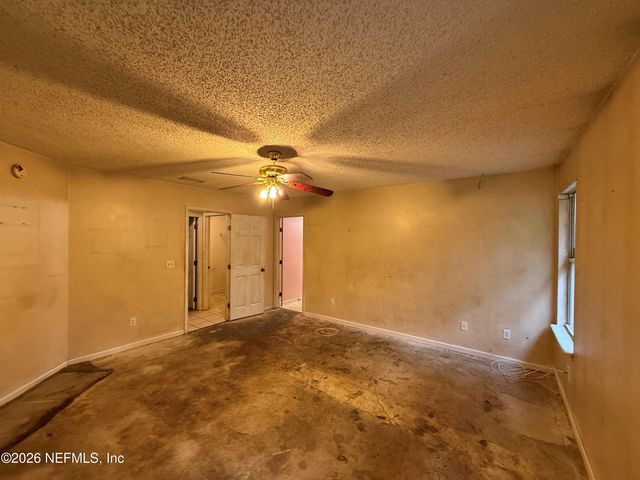 8319 SPRINGTREE Road, Jacksonville, FL 32210