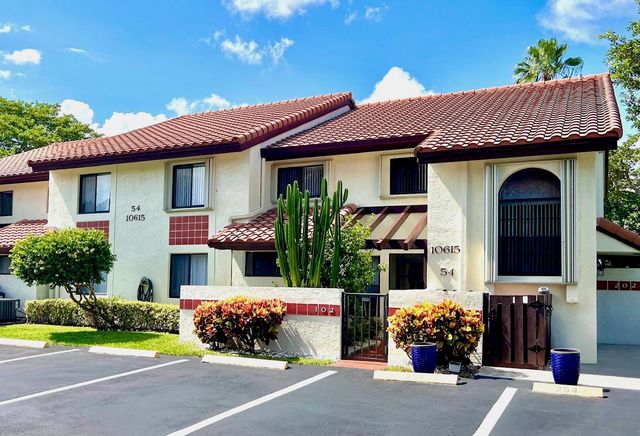 10615 Ocean Palm Way 102, Boynton Beach, FL 33437