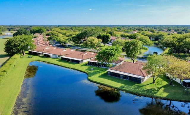 10615 Ocean Palm Way 102, Boynton Beach, FL 33437