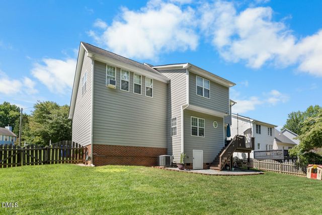 5609 Paces Ferry Drive, Durham, NC 27712