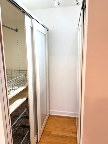 1108 N Knollwood Drive, Palatine, IL 60067