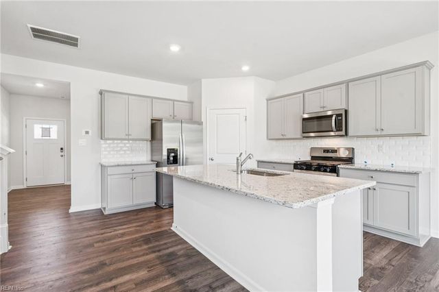 1017 Eastport PL, Suffolk, VA 23435