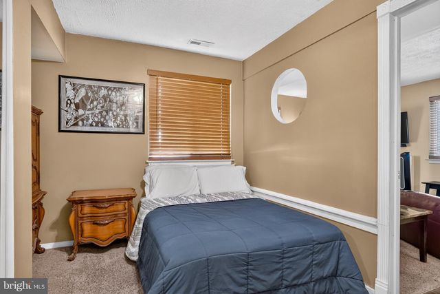 903 BERWYCK CT, Sicklerville, NJ 08081