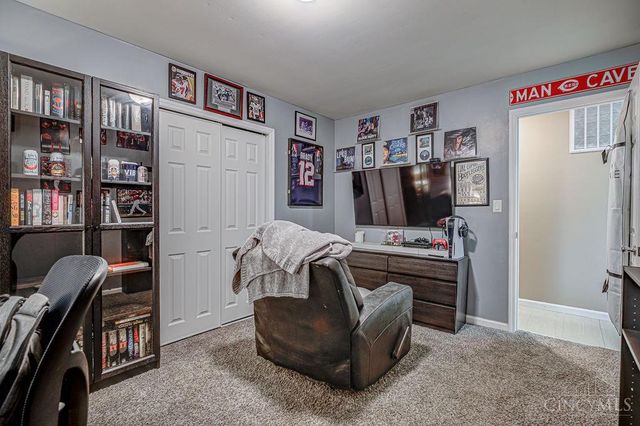 204 E Roger Drive, Trenton, OH 45067