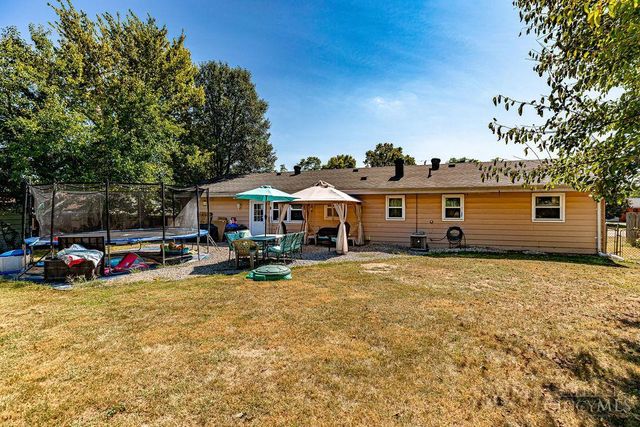 204 E Roger Drive, Trenton, OH 45067