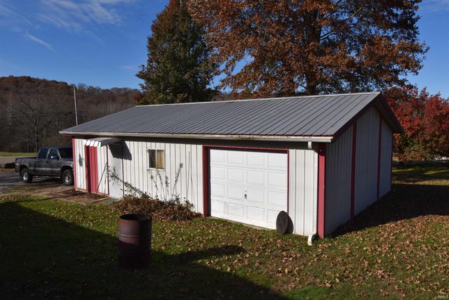 7548 S State Rd 145 Road, Birdseye, IN 47513