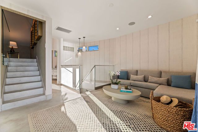 42580 Pacific Coast Hwy, Malibu, CA 90265