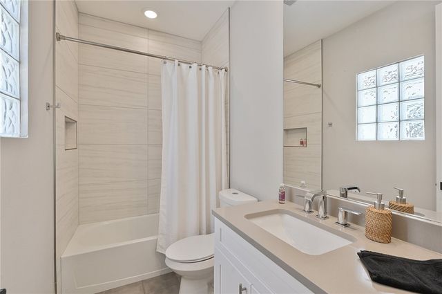 274 Estates Circle, College Station, TX 77840