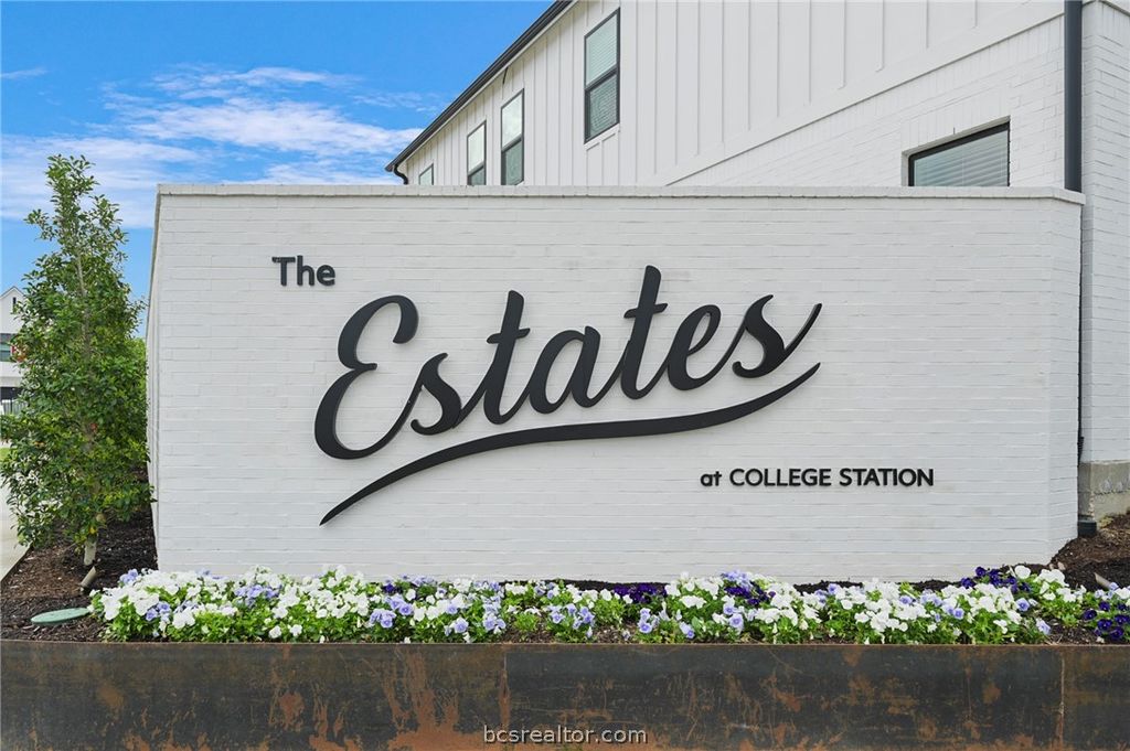 274 Estates Circle, College Station, TX 77840