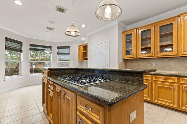 106 Lazy Springs Drive, Conroe, TX 77356