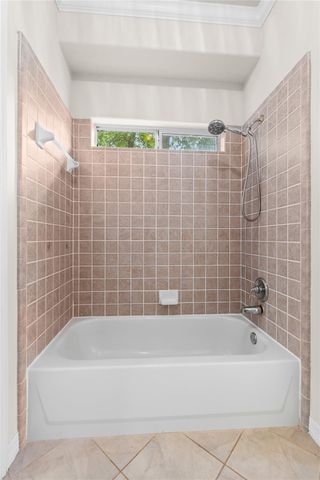 106 Lazy Springs Drive, Conroe, TX 77356