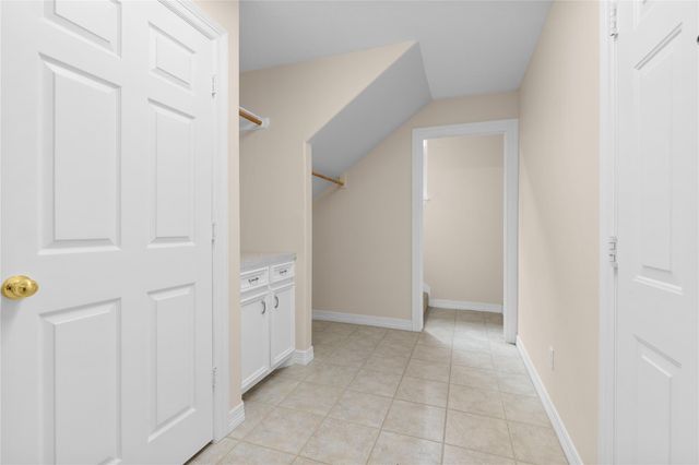 106 Lazy Springs Drive, Conroe, TX 77356