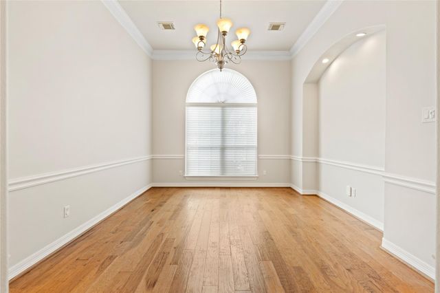 106 Lazy Springs Drive, Conroe, TX 77356