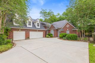 106 Lazy Springs Drive, Conroe, TX 77356