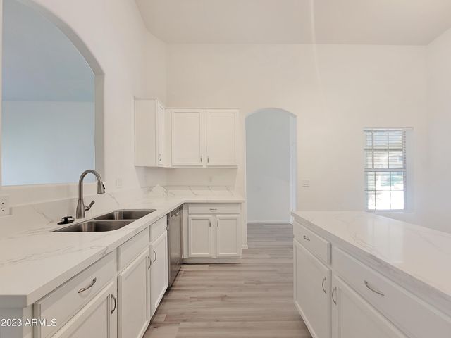 17470 W ELIZABETH Avenue, Goodyear, AZ 85338