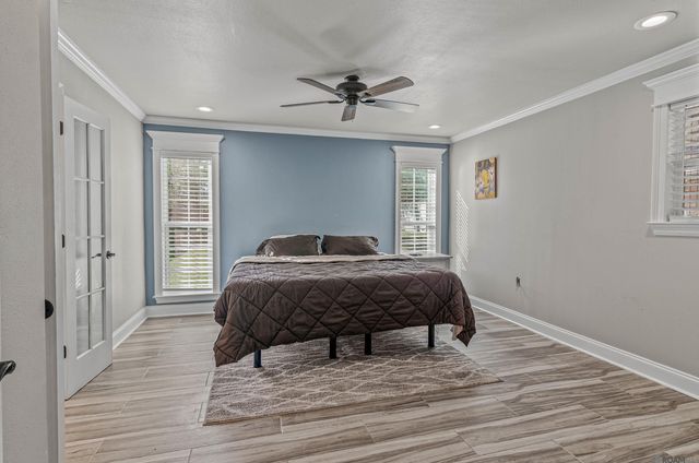 5707 Landmor Dr, Greenwell Springs, LA 70739