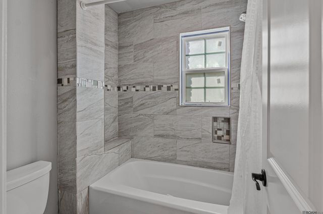 5707 Landmor Dr, Greenwell Springs, LA 70739