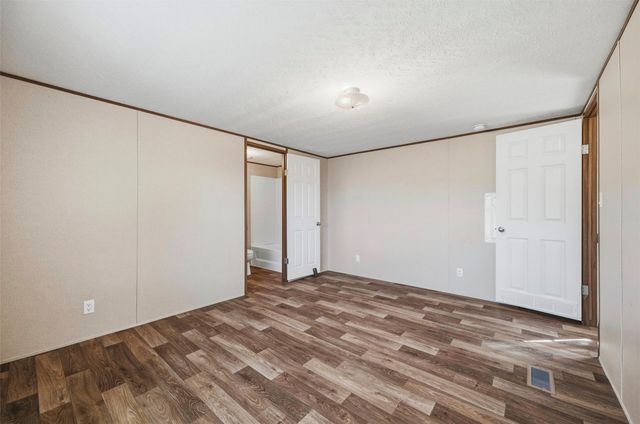 205 E Park Street, Frost, TX 76641