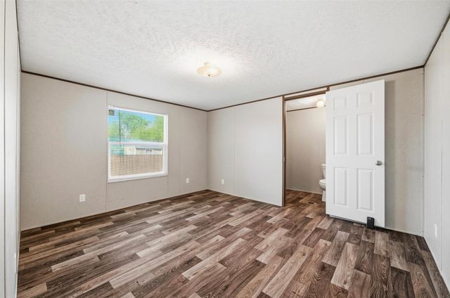 205 E Park Street, Frost, TX 76641