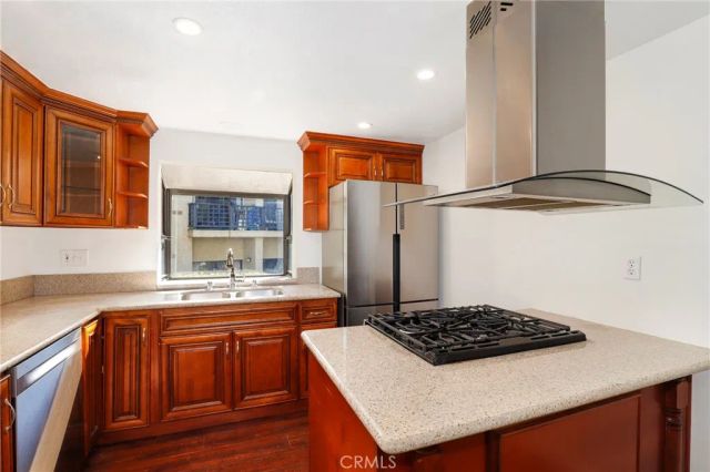 5738 Skyview Way C, Agoura Hills, CA 91301