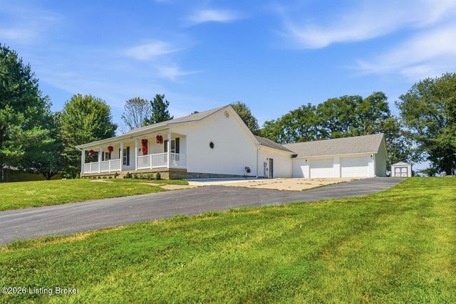 142 Meadow Lake Dr, Taylorsville, KY 40071