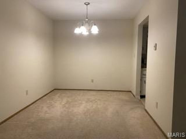 10500 Silkwood Court, St Ann, MO 63114