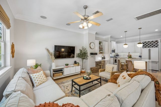 1723 Mary Street, Dallas, TX 75206