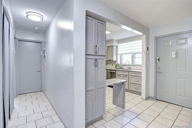 202 Kearsing Parkway, Monsey, NY 10952