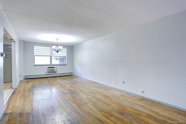 202 Kearsing Parkway, Monsey, NY 10952