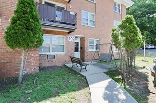 202 Kearsing Parkway, Monsey, NY 10952