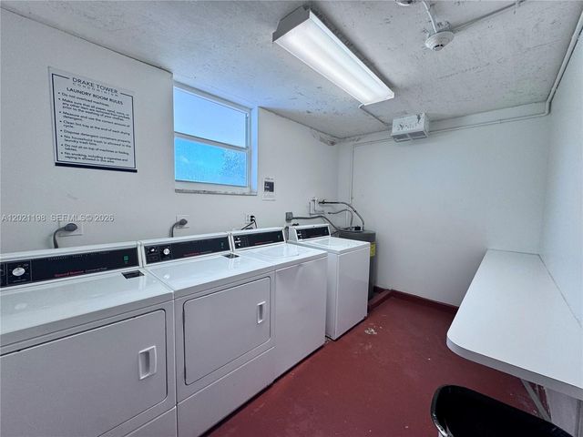 1800 N Andrews Ave 2E, Fort Lauderdale, FL 33311