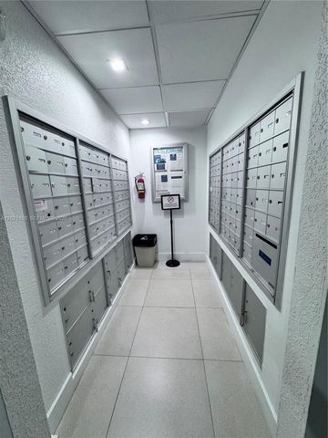 1800 N Andrews Ave 2E, Fort Lauderdale, FL 33311
